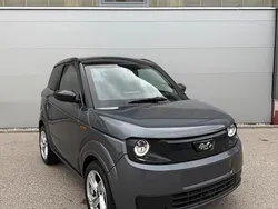 Grau Gebraucht 2024 Aixam Microcar Kleinwagen | 15.490 €