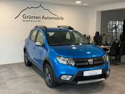 Blau Gebraucht 2018 Dacia Sandero Celebration Kleinwagen | 10.750 € (Fairer Preis)
