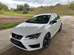 Weiß Gebraucht 2016 Cupra Leon Kombi | 14.999 € (Guter Preis)