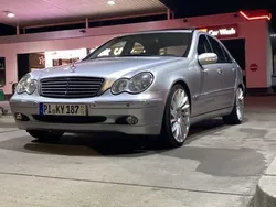 Silber Gebraucht 2001 Mercedes C180 Elegance Limousine | 6.200 € (Teuer)