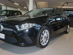 Schwarz Gebraucht 2021 Mercedes A250 Limousine | 25.985 € (Fairer Preis)