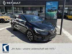Schwarz Gebraucht 2022 Renault Clio V Limousine | 13.970 € (Etwas zu teuer)