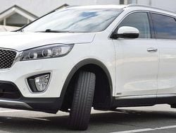 Weiß Gebraucht 2015 Kia Sorento Spirit SUV | 13.999 € (Guter Preis)