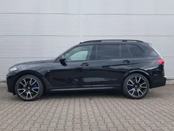 Schwarz Gebraucht 2020 BMW X7 M Sport SUV | 65.900 € (Fairer Preis)