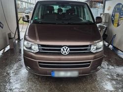 Braun Gebraucht 2010 VW Multivan Van | 12.400 € (Teuer)