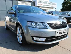 Grau Gebraucht 2013 Skoda Octavia Limousine | 10.950 € (Fairer Preis)