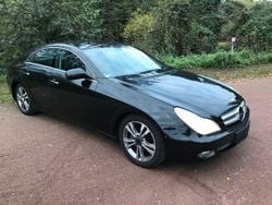 Schwarz Gebraucht 2010 Mercedes CLS320 Limousine | 4.450 € (Guter Preis)