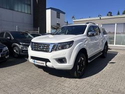 Weiß Gebraucht 2020 Nissan Navara Tekna Abholung | 32.880 € (Etwas zu teuer)