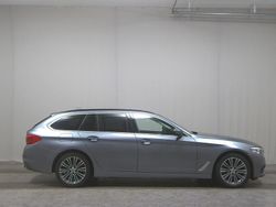 Blau Gebraucht 2019 BMW 520 Sport Line Kombi | 19.980 € (Superpreis)