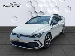 Weiss Gebraucht 2024 VW Golf VIII Style Kombi | 30.522 € (Etwas zu teuer)