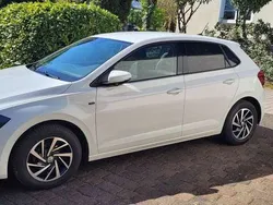 Weiß Gebraucht 2019 VW Polo Join Kleinwagen | 15.400 € (Fairer Preis)