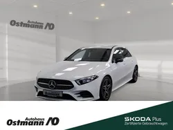 Weiß Gebraucht 2020 Mercedes A180 AMG line Limousine | 19.880 € (Guter Preis)