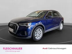 Navarrablau metallic Gebraucht 2022 Audi Q3 Ambiente SUV | 28.860 € (Superpreis)