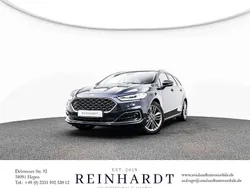 Pantherblau metallic Gebraucht 2021 Ford Mondeo Premium Limousine | 22.250 € (Etwas zu teuer)