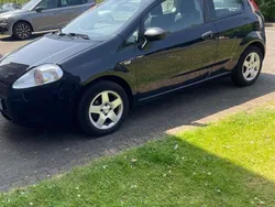 Blau Gebraucht 2009 Fiat Punto Kleinwagen | 2.900 € (Fairer Preis)