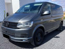 Indiumgrau Gebraucht 2018 VW Multivan Van | 32.990 € (Guter Preis)