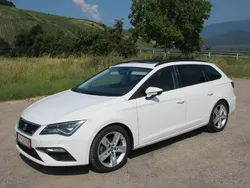 Weiß Gebraucht 2018 Seat Leon ST Kombi | 14.950 € (Fairer Preis)