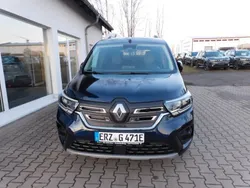 Sodaliteblau Gebraucht 2024 Renault Kangoo Techno Van / Kleinbus | 30.600 € (Guter Preis)