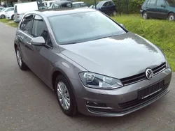 Grau Gebraucht 2013 VW Golf VII Life Limousine | 7.990 € (Fairer Preis)