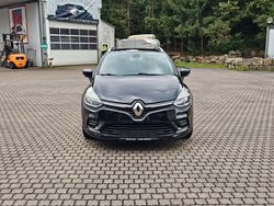 Schwarz Gebraucht 2017 Renault Clio GrandTour LIMITED Deluxe Kombi | 7.777 € (Fairer Preis)