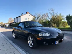 Schwarz Gebraucht 2003 Mazda MX5 Cabrio | 8.999 €