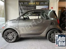 Carmine red Gebraucht 2020 Smart ForTwo Coupé Brabus Xclusive Kleinwagen | 38.500 €