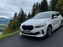 Weiß Gebraucht 2020 BMW 135 Sport Line Kleinwagen | 24.500 € (Fairer Preis)