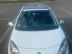 Weiß Gebraucht 2008 Renault Twingo GT Kleinwagen | 3.000 €