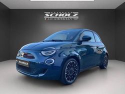 Grün Gebraucht 2022 Fiat 500e | 24.900 € (Teuer)