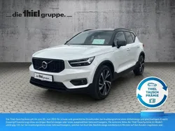 Weiß Gebraucht 2018 Volvo XC40 R-Design SUV | 32.900 € (Teuer)