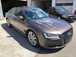 Braun Gebraucht 2016 Audi A8 Limousine | 29.900 € (Fairer Preis)