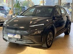 Grau Gebraucht 2022 Hyundai Kona Select SUV | 15.900 € (Guter Preis)