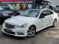 Weiß Gebraucht 2013 Mercedes E200 Avantgarde Limousine | 10.999 € (Etwas zu teuer)
