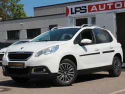 Weiß Gebraucht 2013 Peugeot 2008 Active SUV | 6.750 € (Fairer Preis)