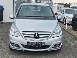 Silber Gebraucht 2008 Mercedes B200 Van / Kleinbus | 5.999 € (Fairer Preis)