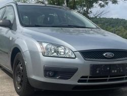 Silber Gebraucht 2005 Ford Focus Kombi | 1.390 € (Guter Preis)