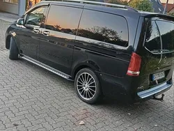 Schwarz Gebraucht 2016 Mercedes V250 Van / Kleinbus | 40.900 € (Fairer Preis)
