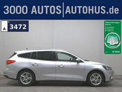 Silber Gebraucht 2020 Ford Focus Cool & Connect Kombi | 15.980 € (Guter Preis)