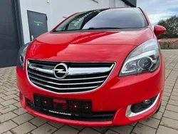 Rot Gebraucht 2014 Opel Meriva Innovation Van / Kleinbus | 8.500 € (Fairer Preis)