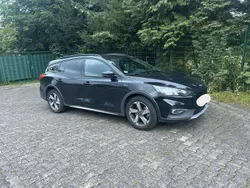 Schwarz Gebraucht 2020 Ford Focus Active X Kombi | 17.250 € (Guter Preis)