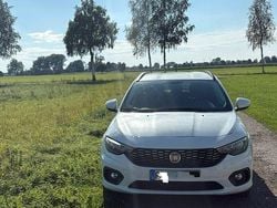 Weiß Gebraucht 2017 Fiat Tipo Easy Kombi | 10.800 € (Fairer Preis)