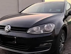 Schwarz Gebraucht 2016 VW Golf VII Allstar Kombi | 11.499 € (Fairer Preis)