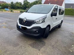 Weiß Gebraucht 2017 Renault Trafic Van | 18.499 € (Teuer)