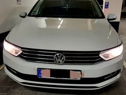 Weiß Gebraucht 2016 VW Passat Comfortline Kombi | 10.650 € (Superpreis)