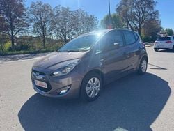 Braun Gebraucht 2012 Hyundai ix20 Classic Van / Kleinbus | 5.975 € (Guter Preis)