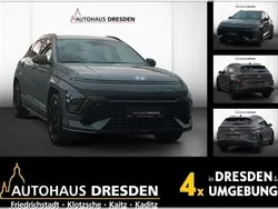 Grau (shadow grey) Neu 2025 Hyundai Kona N Line SUV | 42.980 € (Etwas zu teuer)
