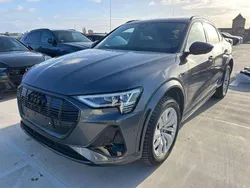 Daytonagrau perleffekt Gebraucht 2022 Audi e-tron Sportback Ambiente SUV | 49.960 € (Guter Preis)