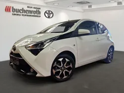 Super white 2 Gebraucht 2021 Toyota Aygo X-play Kleinwagen | 11.290 € (Guter Preis)