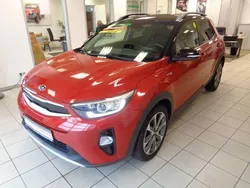 Rot Gebraucht 2018 Kia Stonic Platinum Edition SUV | 14.500 € (Fairer Preis)
