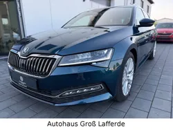 Blau Gebraucht 2020 Skoda Superb Style Kombi | 27.390 € (Fairer Preis)